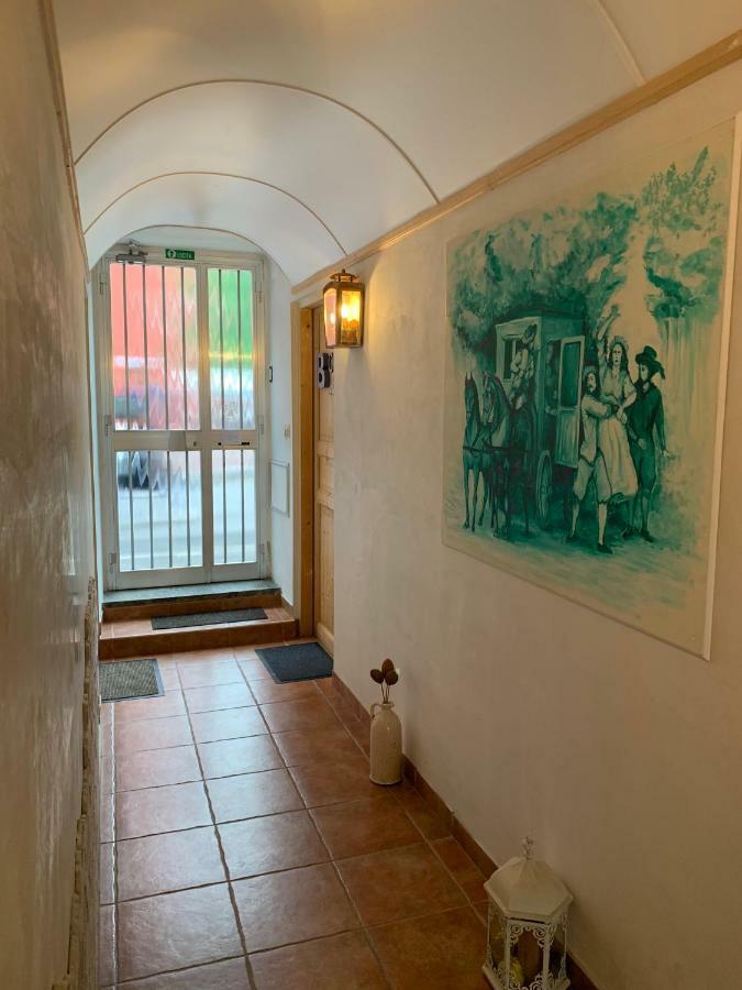 Borgo Dei Pescatori Lecco Hotel ภายนอก รูปภาพ
