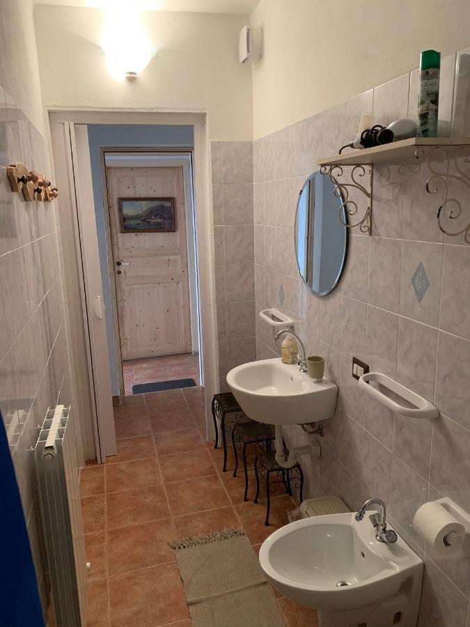 Borgo Dei Pescatori Lecco Hotel ภายนอก รูปภาพ