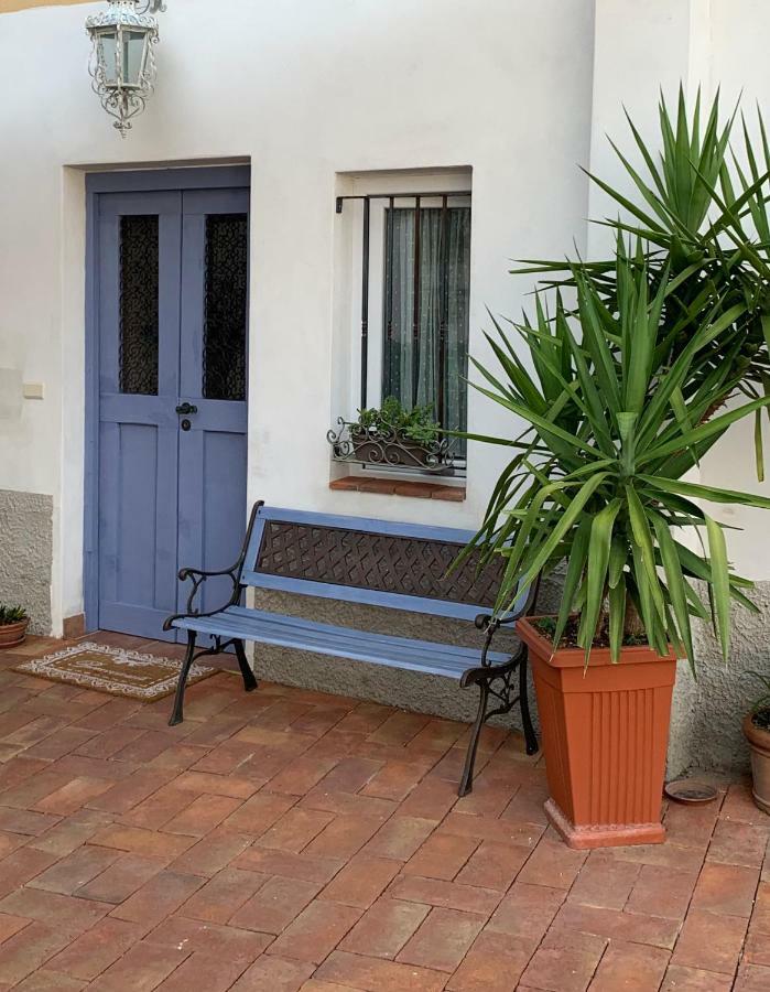 Borgo Dei Pescatori Lecco Hotel ภายนอก รูปภาพ