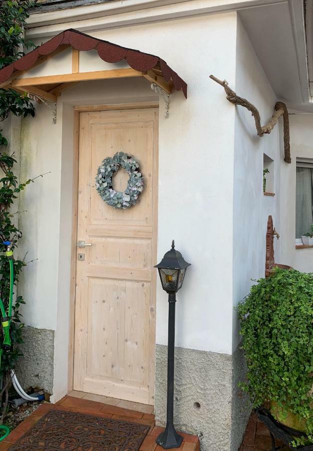 Borgo Dei Pescatori Lecco Hotel ภายนอก รูปภาพ